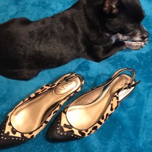 NWOB Me Too Slingback Pointed Toe Leopard Sz 6.5